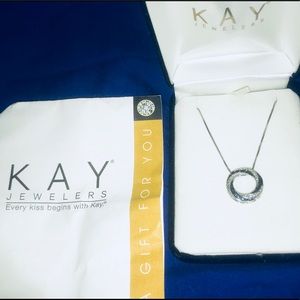 Never worn Kay jewelry necklace with pendant